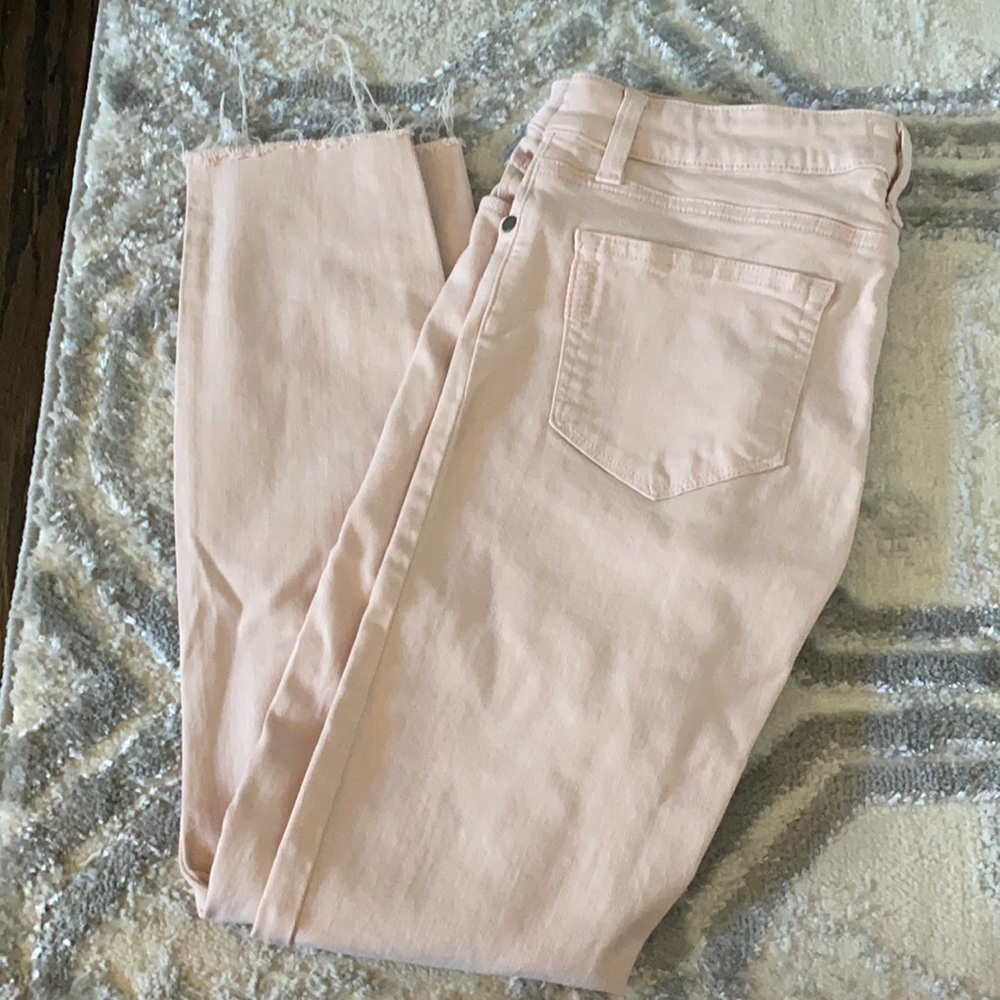 Paige Verdugo Crop Jean in Light Pink